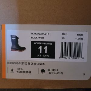 Brand new Bogs boots